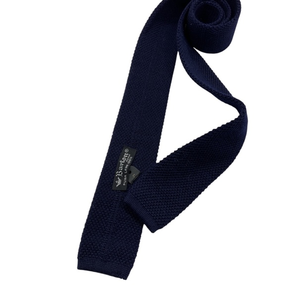 🆕BURTON Solid Navy Knit Wool LUXURY Slim Tie - Picture 2 of 4